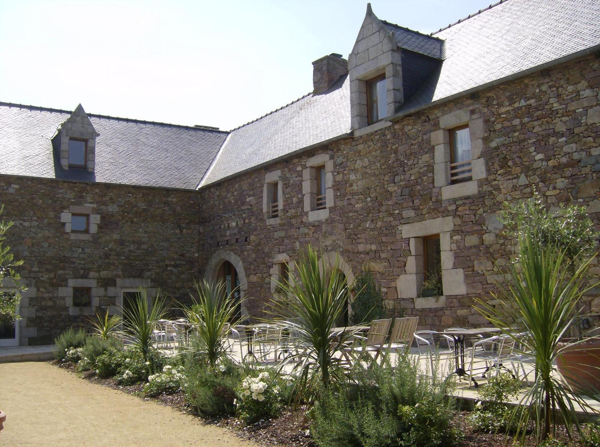 Les Chambres D'Hotes D'Adele Quemper-Guezennec Exterior photo